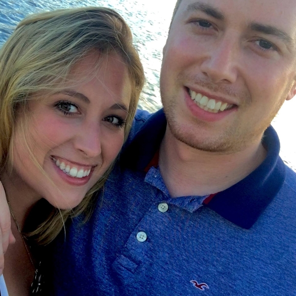 Meet your Posher, Avia - Picture 1 of 1